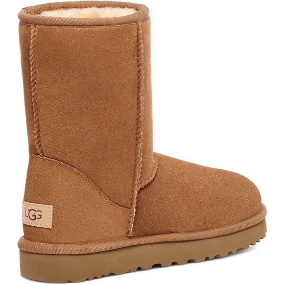 UGG Shoes - Chesnut UGG short II